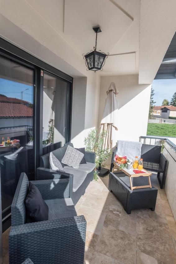 - Luxueux Casa Selva - Parking Gratuit - Spacieux - Balcon - Wifi 비리아 외부 사진